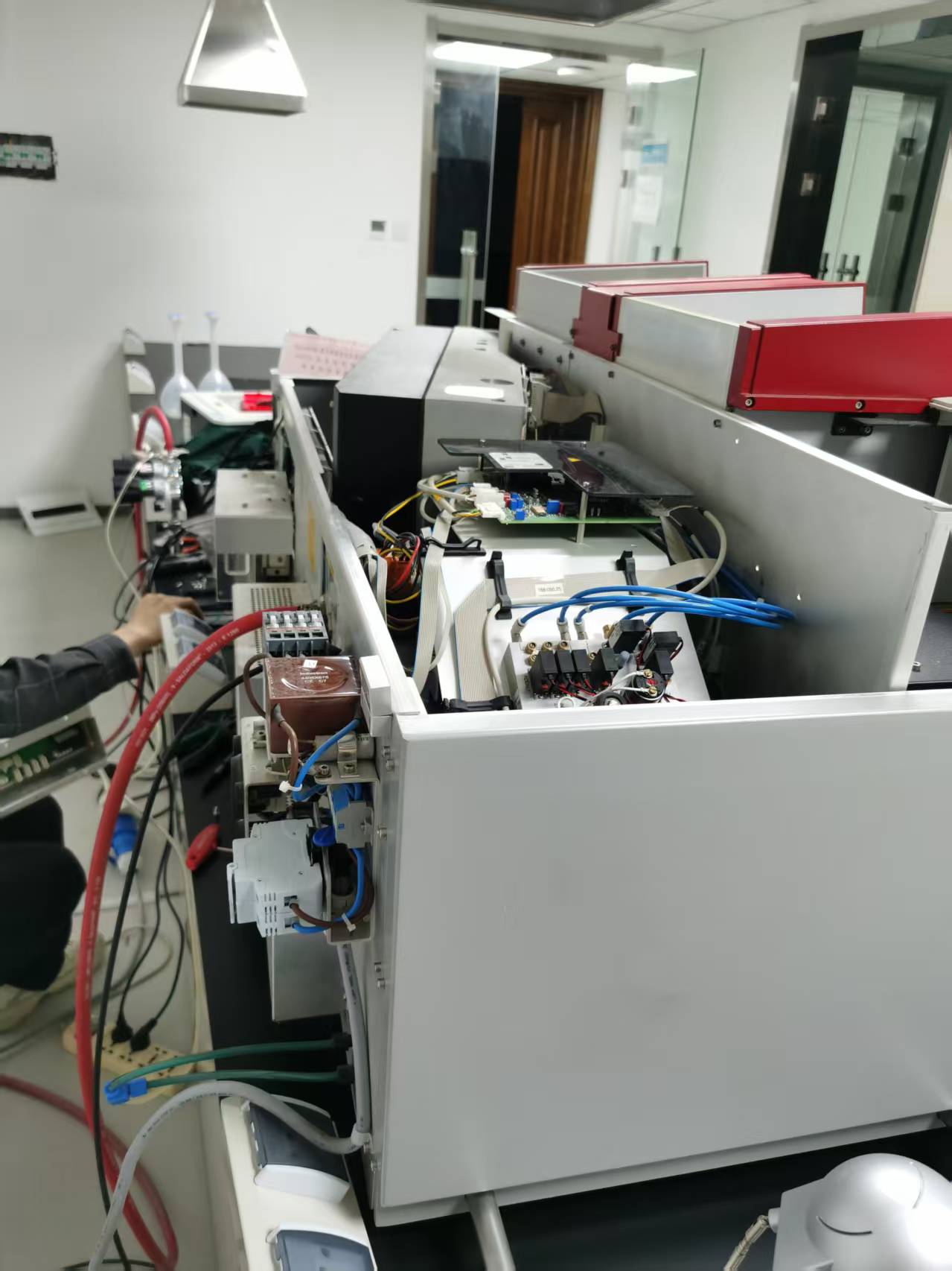 实验室设备维修